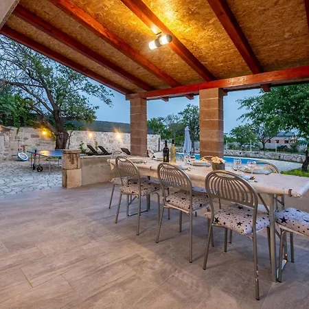 Rozaria Zadarvillas Villa