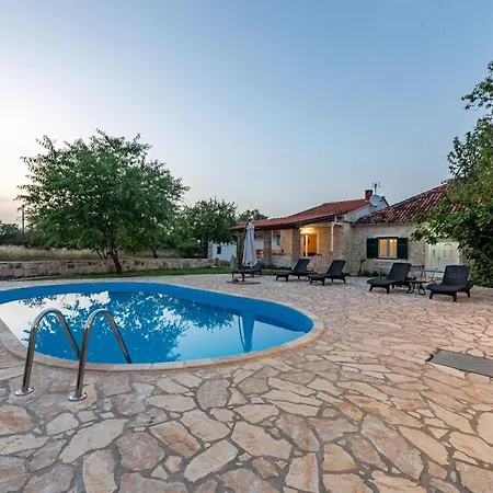 Villa Rozaria Zadarvillas *