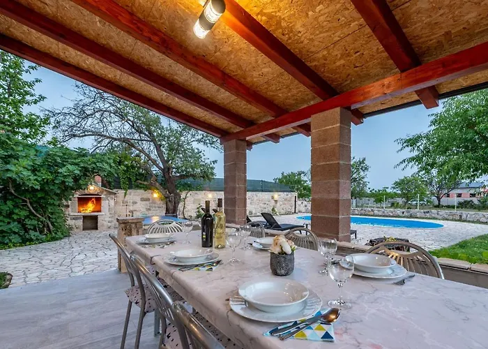 Rozaria Zadarvillas Vila Podlug