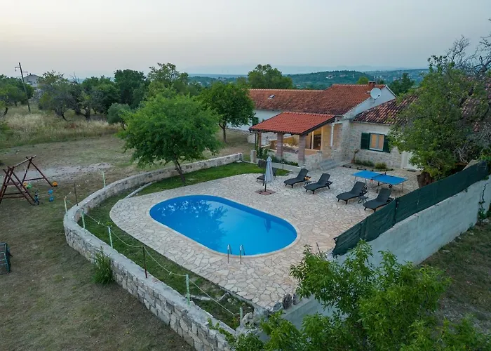 Rozaria Zadarvillas * Podlug