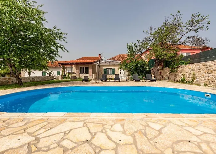 Rozaria Zadarvillas Вилла Podlug