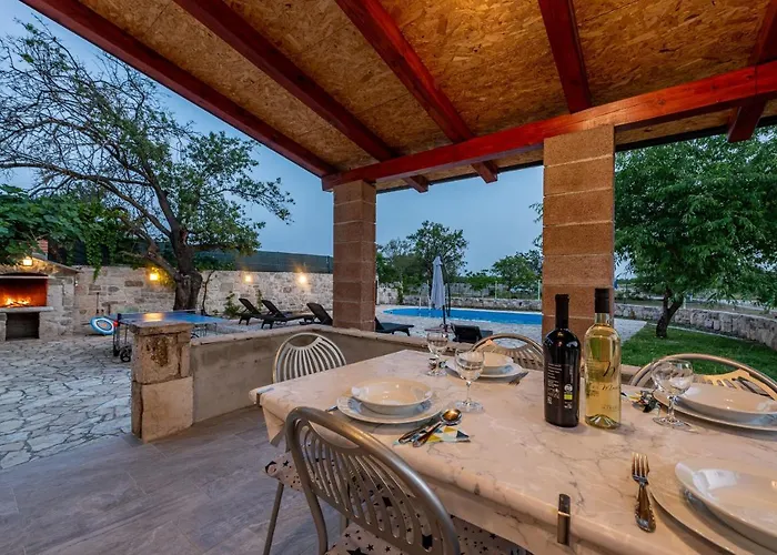 Rozaria Zadarvillas Podlug