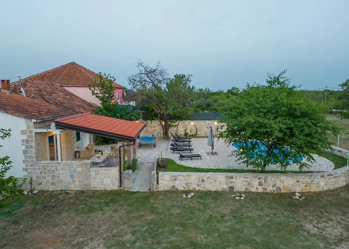 Rozaria Zadarvillas