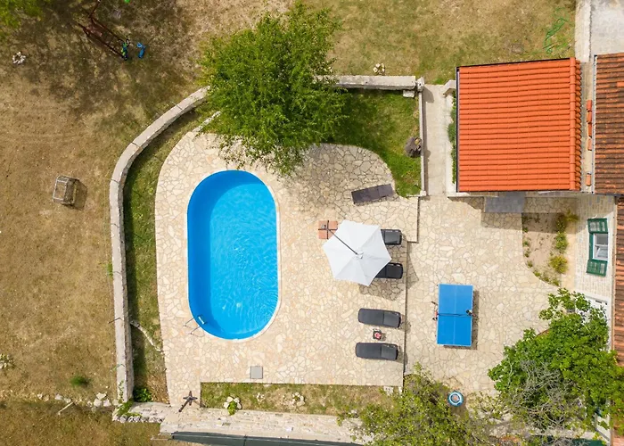 Rozaria Zadarvillas Podlug