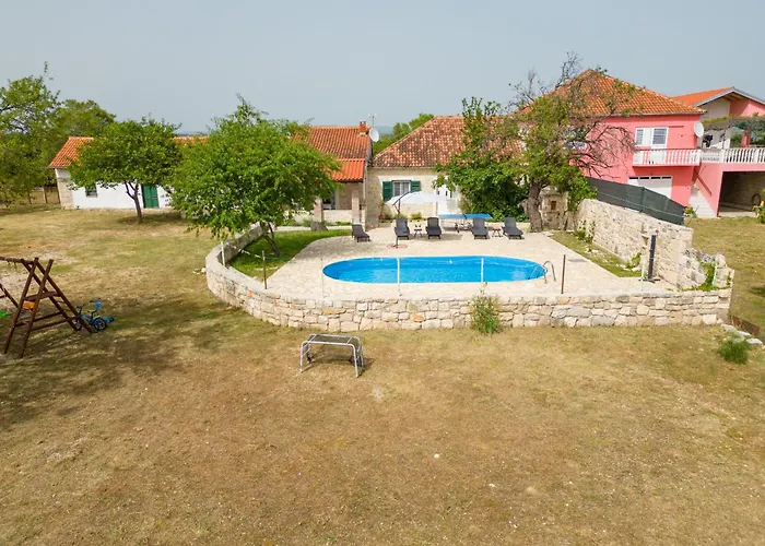 Вилла Rozaria Zadarvillas Podlug