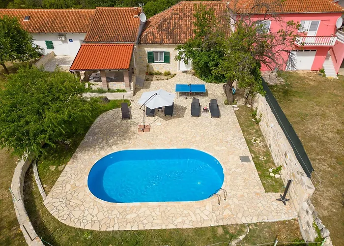 Rozaria Zadarvillas Вилла *